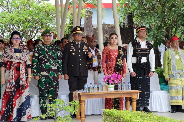 Kapolresta Kupang Kota Hadiri Upacara HUT ke-140 Kota Kupang, Tegaskan Komitmen Jaga Kamtibmas dan Dukung Pembangunan.
