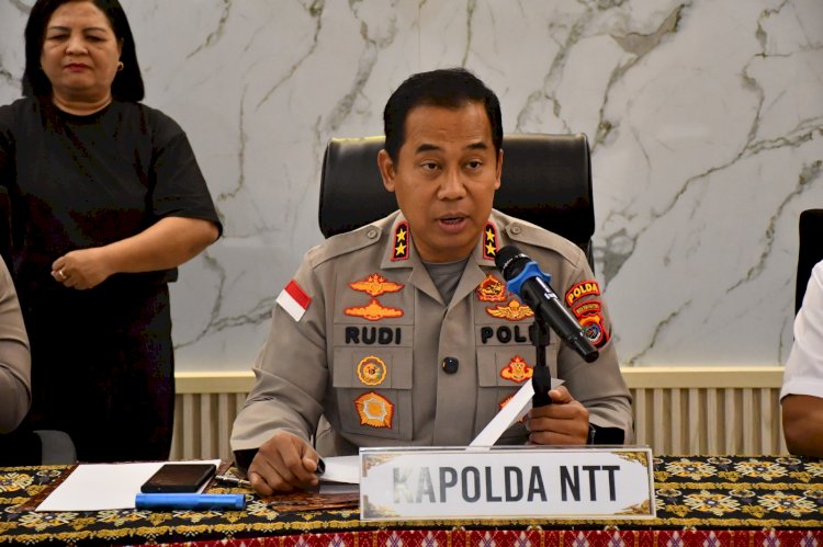 Kapolda NTT Peringatkan Pembuat Senjata Api Rakitan: Hentikan Sekarang atau Hadapi Tindakan Hukum.