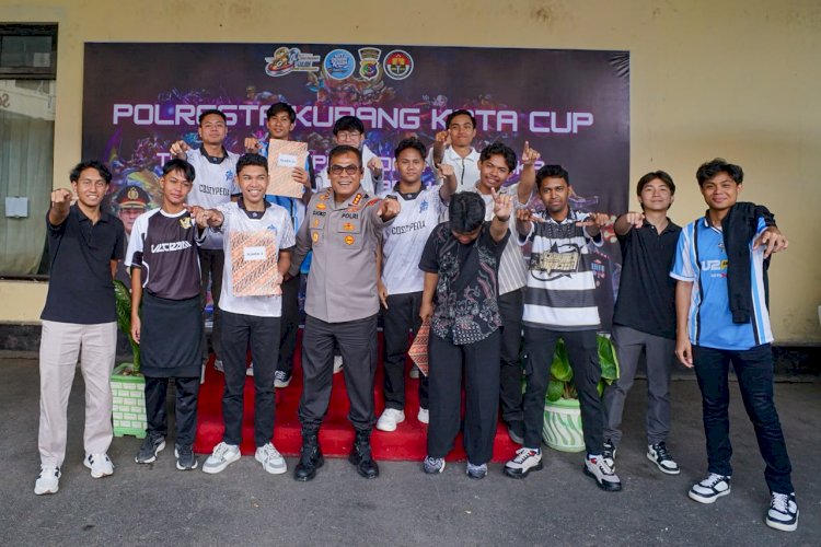 Kapolresta Kupang Kota Tutup Turnamen E-Sport, Arcane Light Siap Wakili Polresta ke Tingkat Polda NTT.