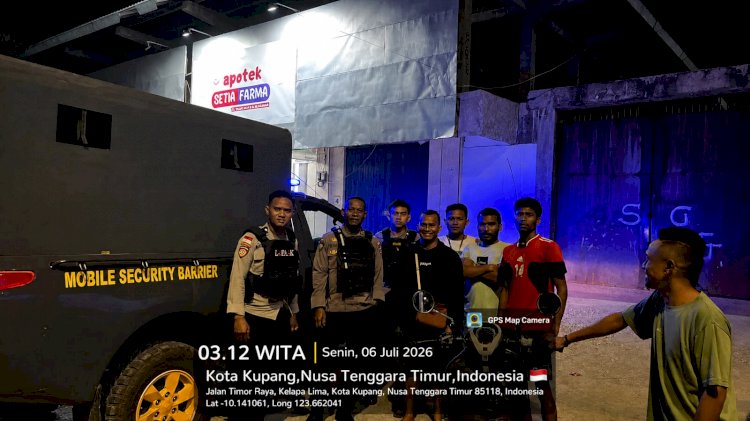 Jaga Kamtibmas Tetap Kondusif, Sat Samapta Polresta Kupang Kota Gelar Patroli Lampu Biru hingga Dini Hari.
