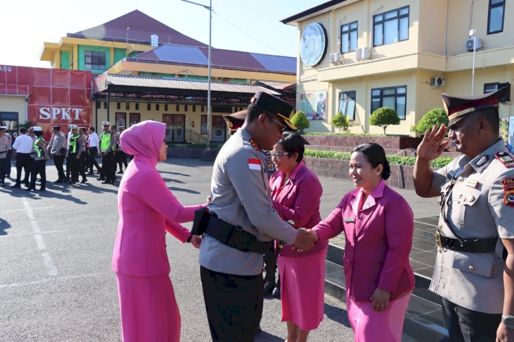 Sertijab Kapolsek Maulafa, Kapolresta Kupang Kota Tekankan Profesionalisme dan Pelayanan Prima kepada Masyarakat.