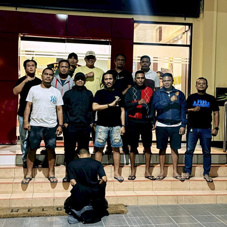 Polisi Gadungan Pemeras Wanita dengan Foto Bugil di Kupang Berhasil Diringkus Jatanras Polresta Kupang Kota.