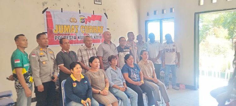 Jumat Curhat di Kelurahan Fontein, Kapolsek Kota Raja Serap Aspirasi Warga dan Perkuat Sinergi Kamtibmas.