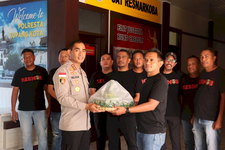 Jatanras Gerak Cepat Tangkap Terduga Pelaku Jambret, Dapat Apresisasi dari Kapolresta Kupang Kota.