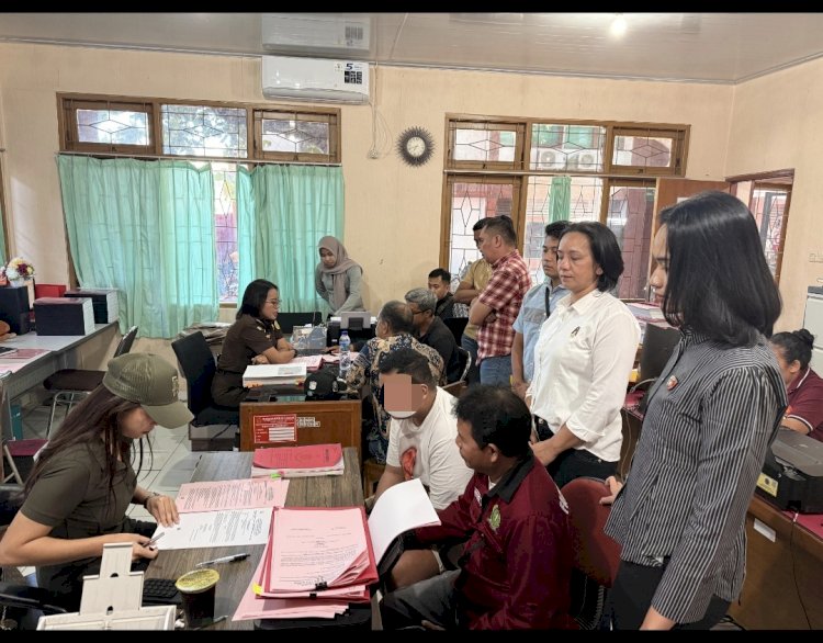 Penyidik PPA Polresta Kupang Kota Serahkan Tersangka Persetubuhan Anak ke Jaksa