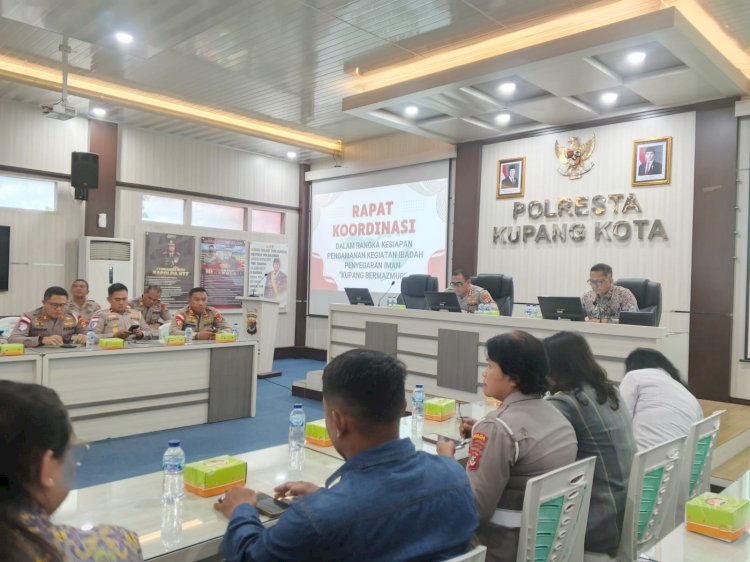 Kapolresta Kupang Kota Gelar Rapat Bersama Panitia IPI Bahas Pengamanan Ibadah Penyegaran Iman
