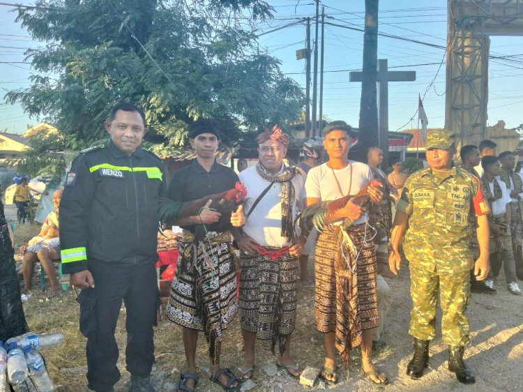 Polsek Kota Raja Hadir di Festival Budaya Adat Sabu, Dukung Pelestarian Budaya di Airnona.
