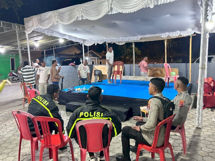 Patroli Malam Satbinmas Polresta Kupang Kota, Warga di Namosain Diberikan Imbauan Kamtibmas.