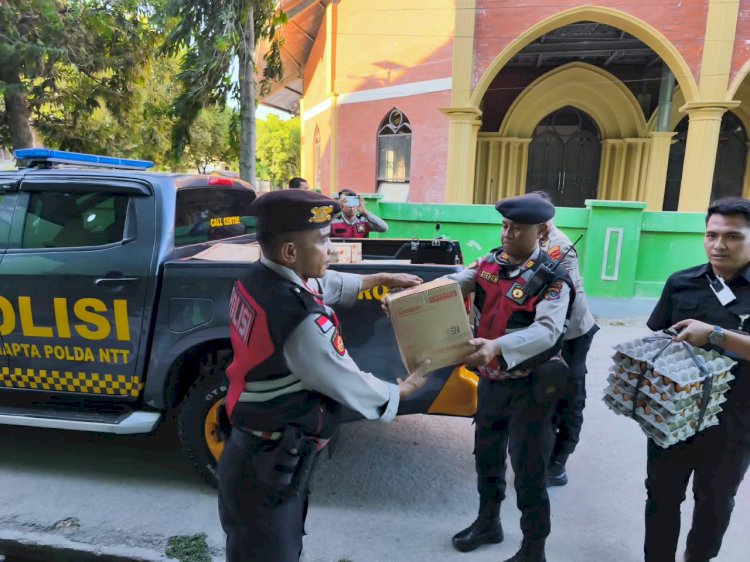Kapolresta Kupang Kota Salurkan Bantuan Kapolda NTT bagi Korban Kebakaran Asrama TNI-AD Kuanino