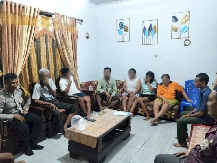 Bhabinkamtibmas Oebufu Mediasi Kasus Penganiayaan, Kedua Pihak Sepakat Berdamai.