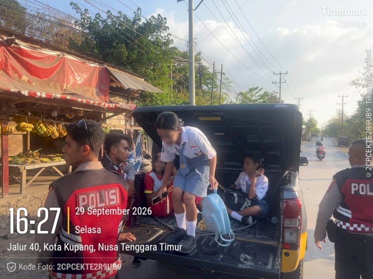 Cegah Tawuran Meluas, Patroli Samapta Polresta Kupang Kota Amankan dan Mengantar Pulang Pelajar yang Trauma.