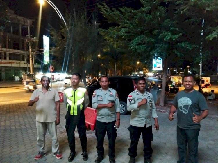 Malam Minggu Tetap Kondusif, Patroli Polsek Kota Raja Sasar Titik Rawan dan Tegur Pesta Wisuda Bermusik Keras.