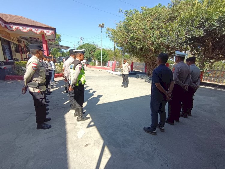 Kapolsek Maulafa Pimpin Apel Pagi, Tekankan Kedisiplinan dan Peningkatan Pelayanan kepada Masyarakat.