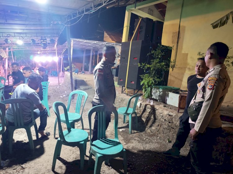 Patroli Lampu Biru Polsek Maulafa Amankan Wilayah, Tertibkan Musik Pesta yang Ganggu Warga di Sikumana.