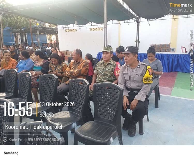 Hadir Jaga Sukacita Umat, Bhabinkamtibmas Alak Bersama Babinsa Amankan Pesta Perak 25 Tahun Imamat RD. Adrianus Dimu.