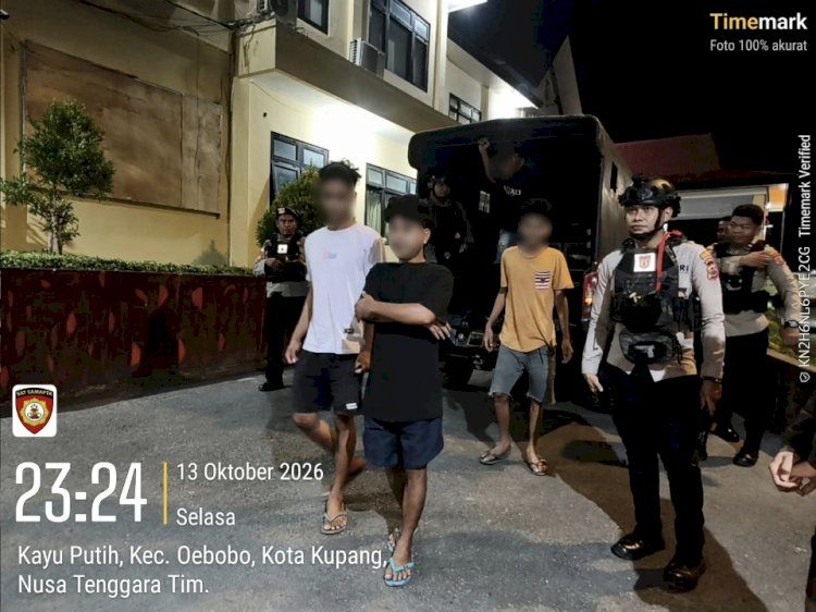 Lewat Patroli Humanis, Polresta Kupang Kota Ciptakan Rasa Aman bagi Masyarakat.
