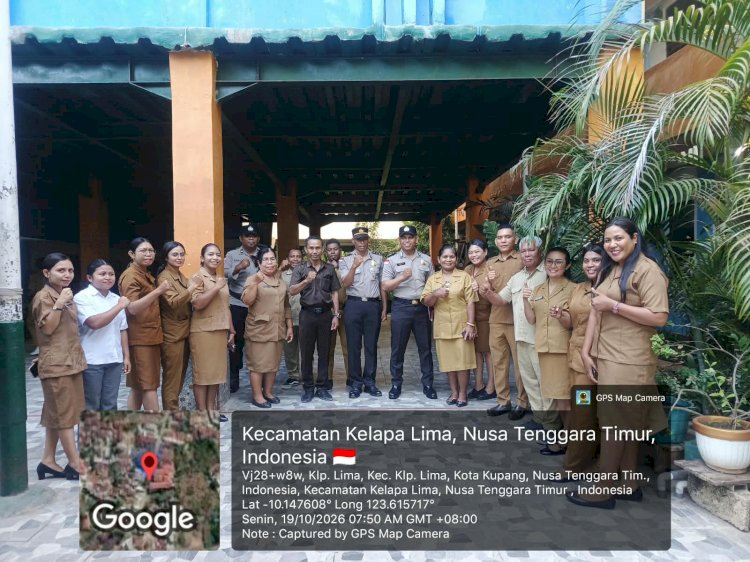 Cegah Tawuran dan Kenakalan Remaja, Kanit Binmas Polsek Kota Lama Berikan Edukasi Kamtibmas kepada Pelajar SMK Kencana Sakti Kupang.