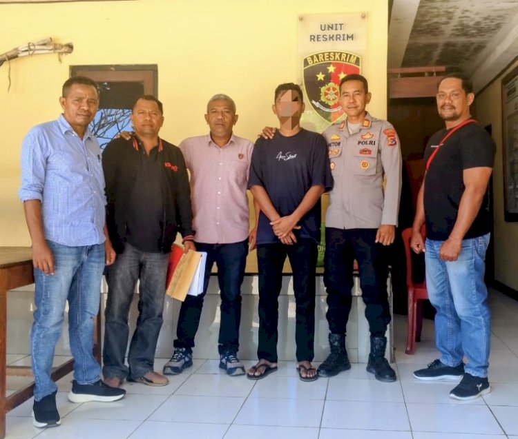 Tuntas hingga Tahap II, Polsek Alak Serahkan Tersangka dan Barang Bukti Kasus Penggelapan Jabatan Rugikan Perusahaan Rp32,3 Juta.