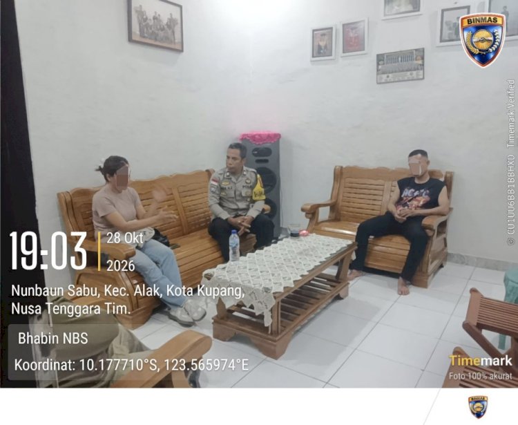 Kedepankan Mediasi Humanis, Bhabinkamtibmas Nunbaun Sabu Bantu Pasangan Suami Istri Berdamai.
