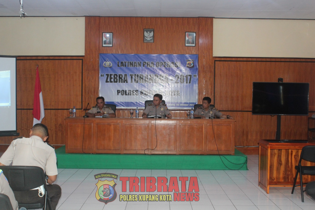 Jelang Oprasi Zebra Turangga 2017, Polres Kupang Kota Laksanakan Latihan Pra Oprasi (Latpraops).