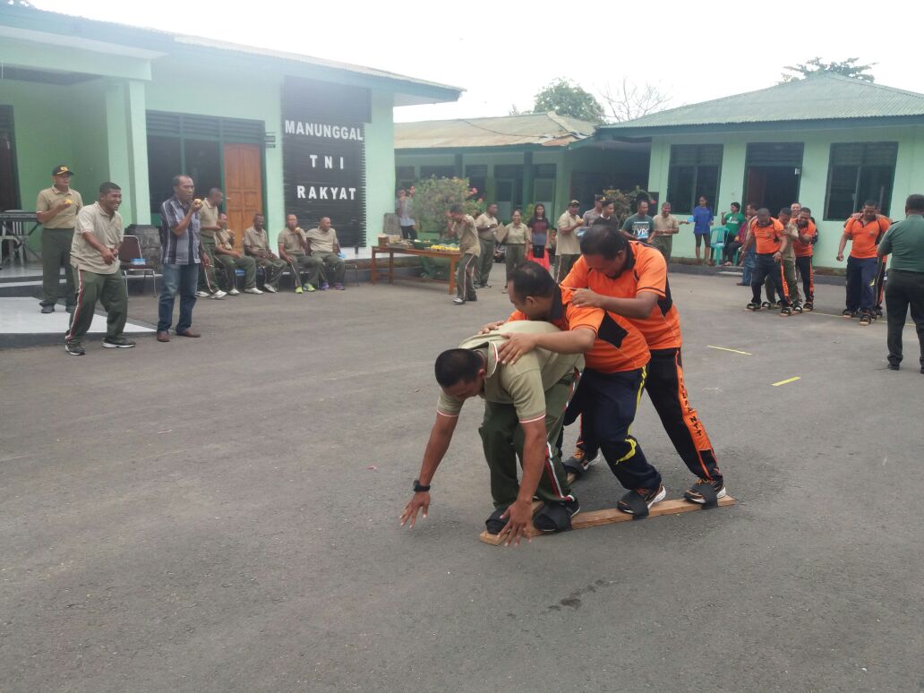 Begini Serunya TNI-Polri di Kota Kupang.