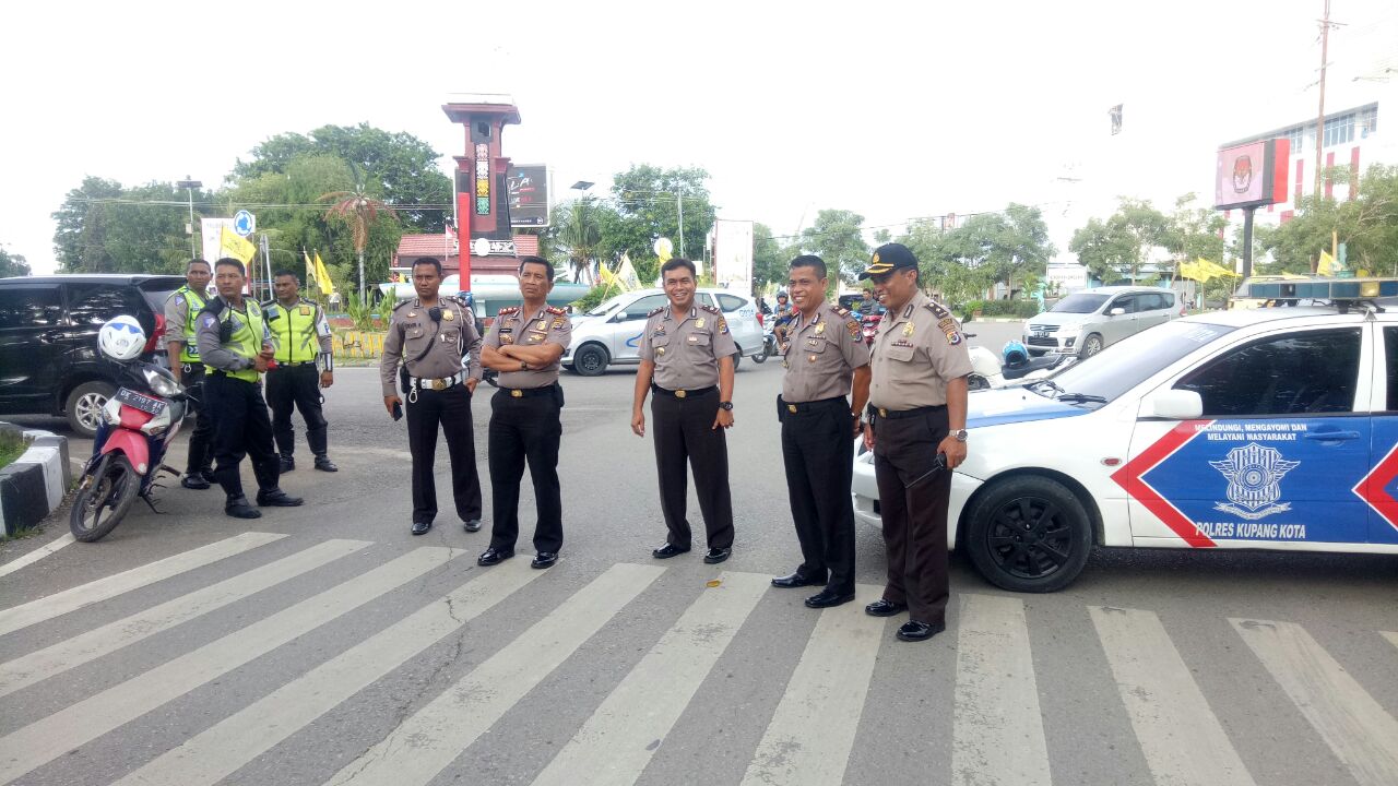 Kapolres Kupang Kota Pimpin Langsung Pengamanan Kegiatan Modern Etnik Festival.