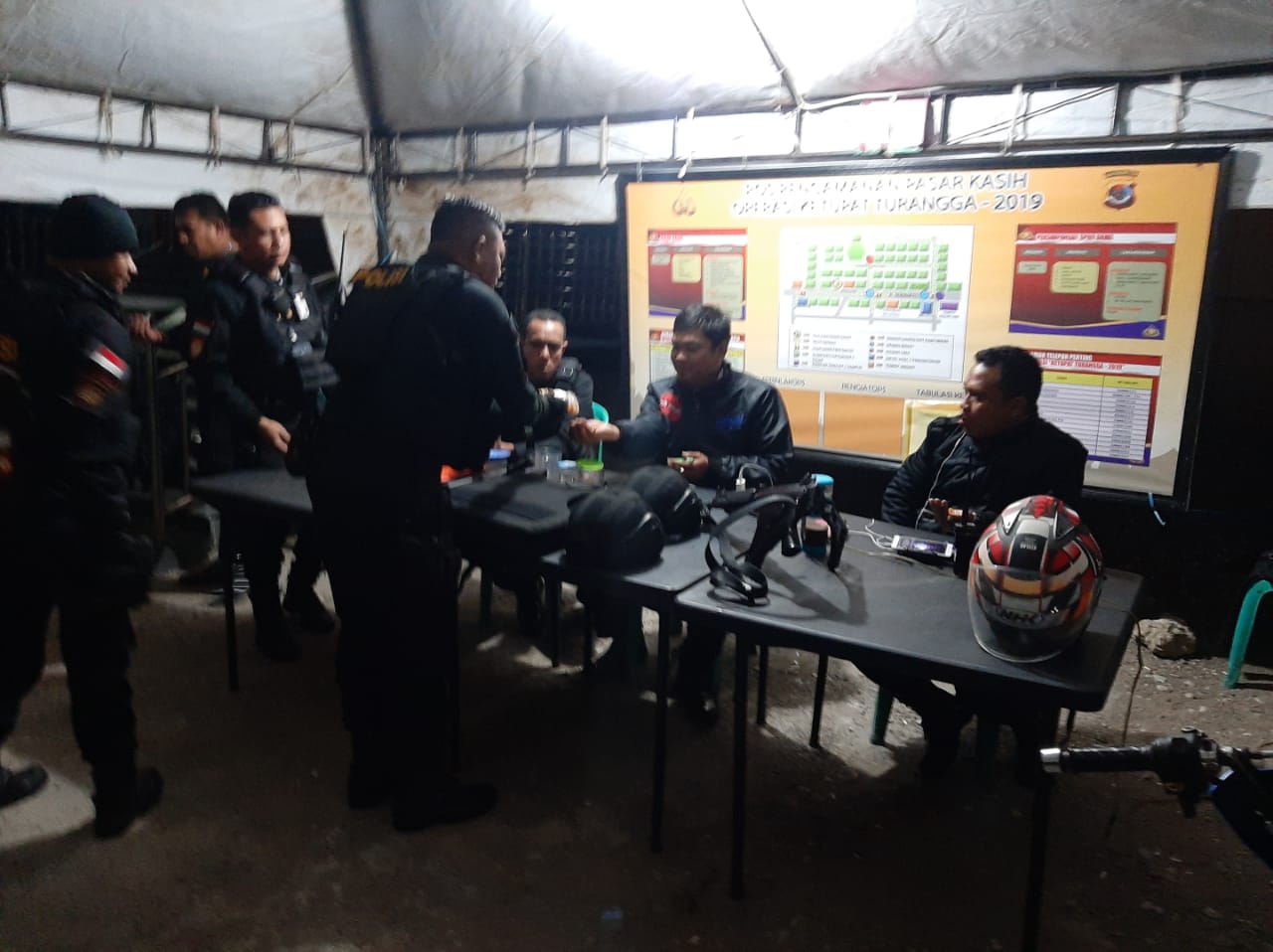 Unit Turjawali Satuan Sabhara Polres Kupang Kota Melaksanakan Patroli dan Pengecekkan Pos Pam Lebaran 2019