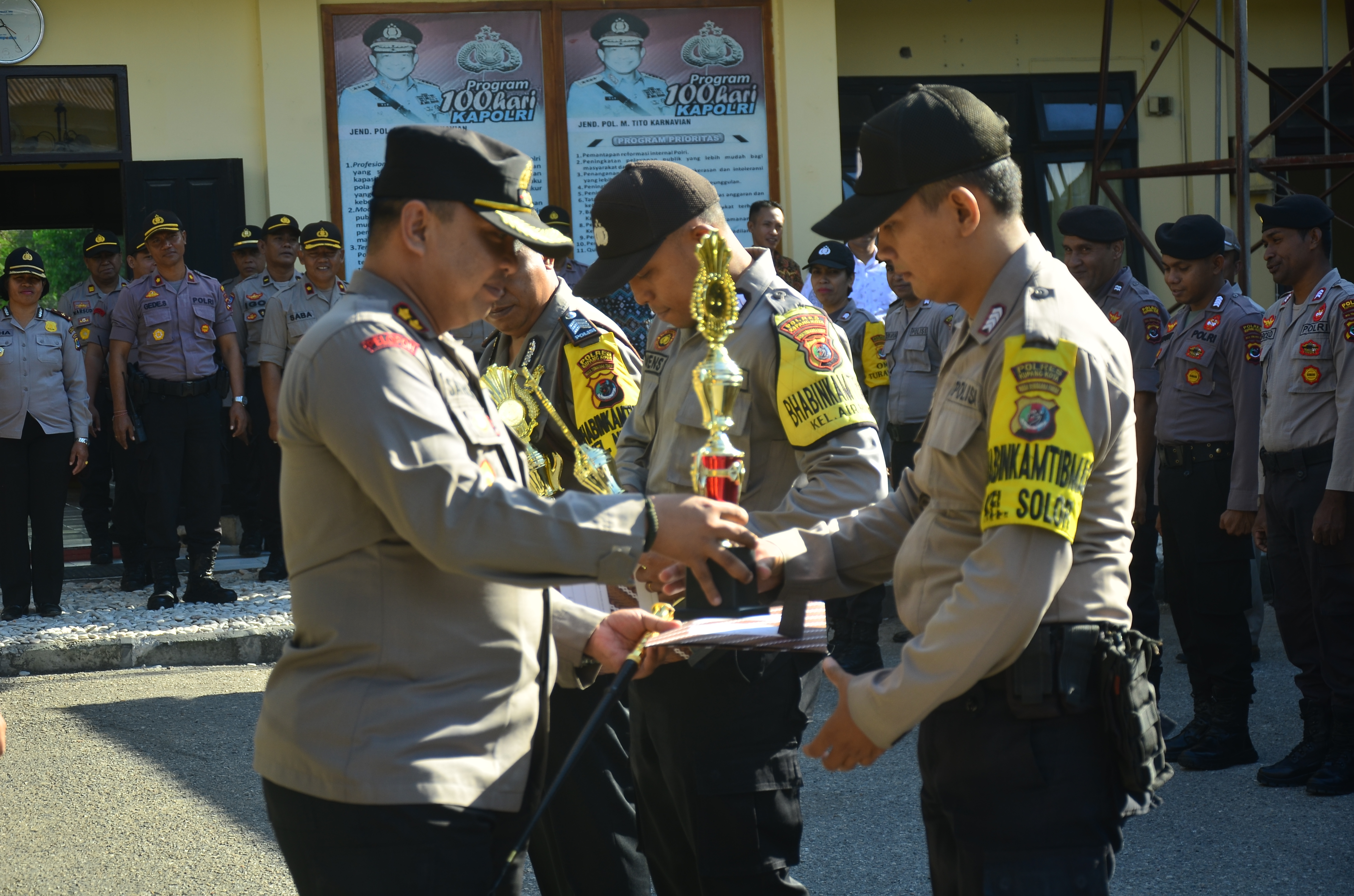 Menyambut HUT Bhayangkara ke-73, Bhabinkamtibmas Polres Kupang Kota Menggelar Lomba Pidato