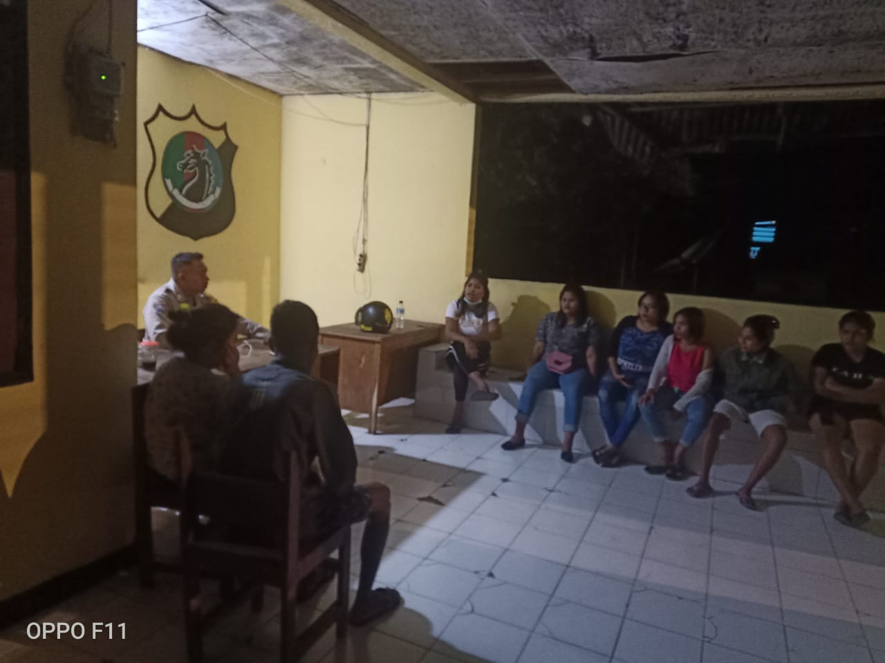 Bhabinkamtibmas Kelurahan Nunhila Melaksanakan Problem Solving Perbuatan Tidak Menyenangkan