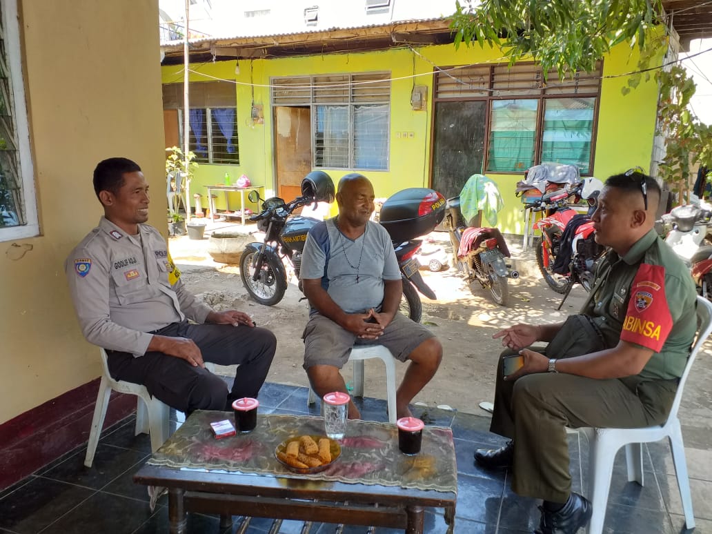 Bhabinkamtibmas dan Babinsa Bersinergi, Giatkan Sambang Bareng ke Rumah Warga