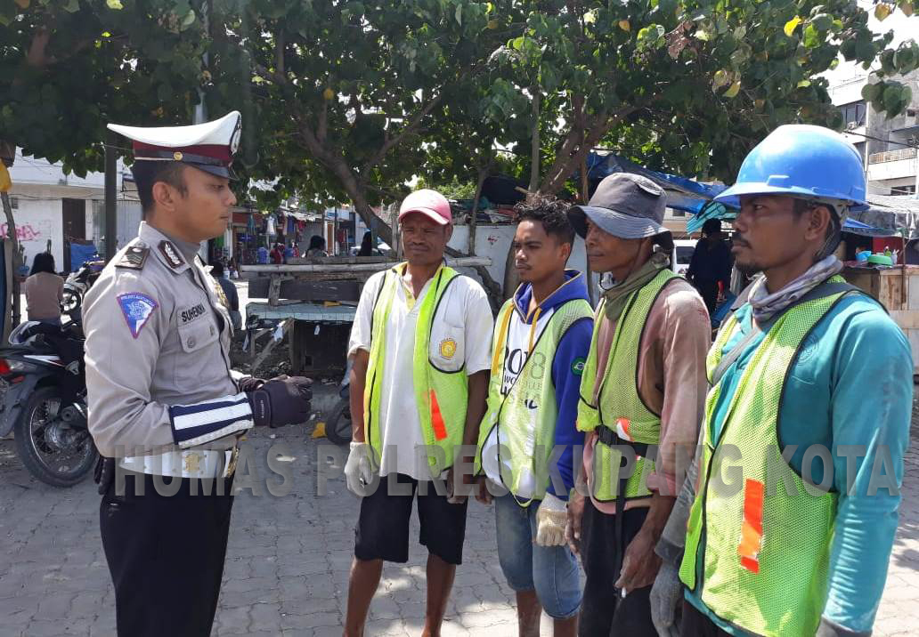 Antisipasi Laka Lantas, Unit Dikyasa Imbau Para Pekerja Jalan.