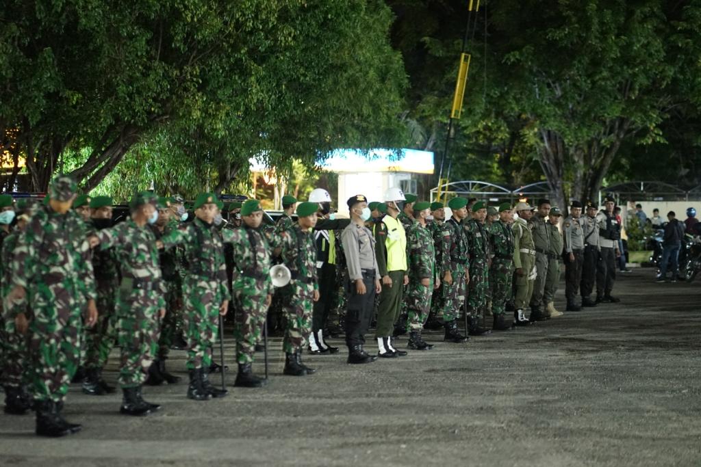 PATROLI DAN SOSIALISASI OLEH UNSUR TNI / POLRI DAN INSTANSI TERKAIT PENCEGAHAN DAN PENULARAN VIRUS CORONA (COVID-19)  DI WILAYAH KOTA KUPANG